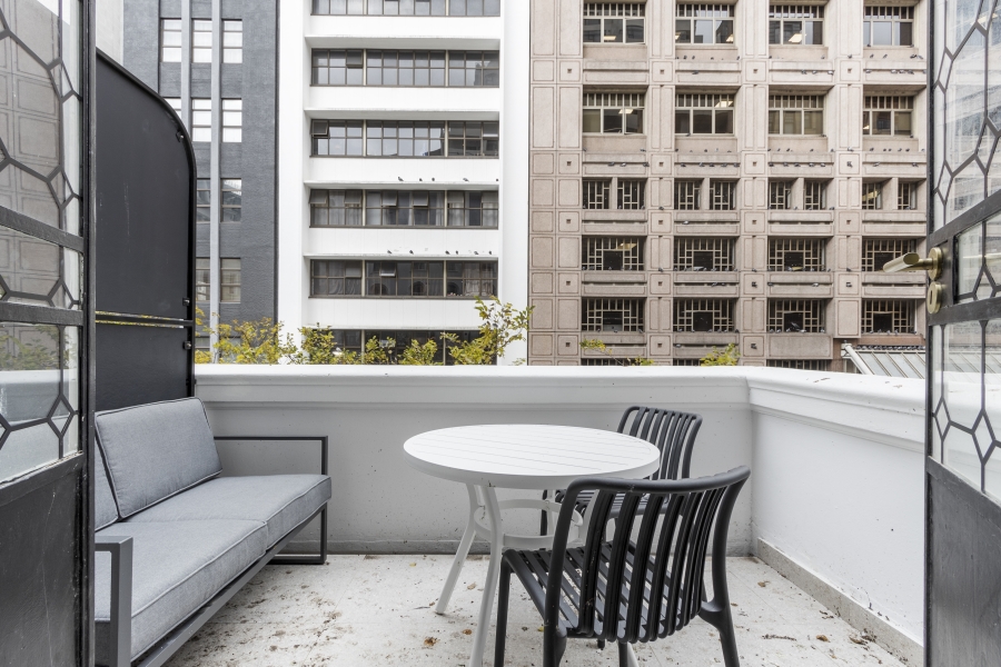1 Bedroom Property for Sale in Cape Town City Centre Western Cape